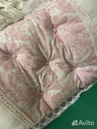 Бортики в детскую кроватку для девочки