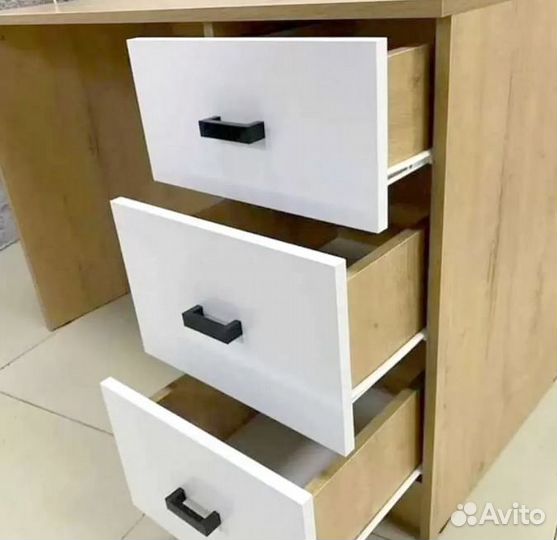 Стол письменный Стандарт 2