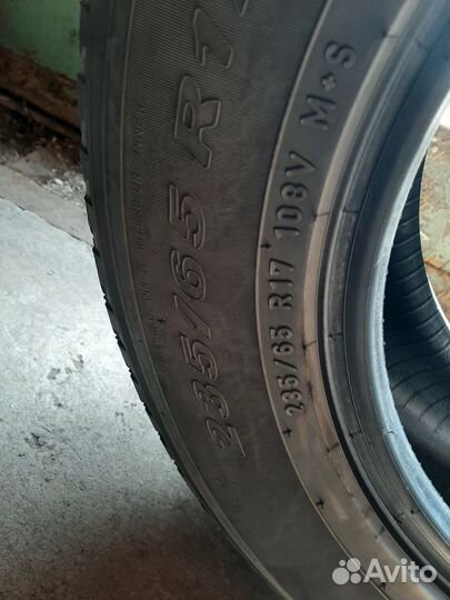 Pirelli Scorpion 235/65 R17