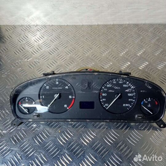Щиток приборов (приборная панель) Peugeot 406