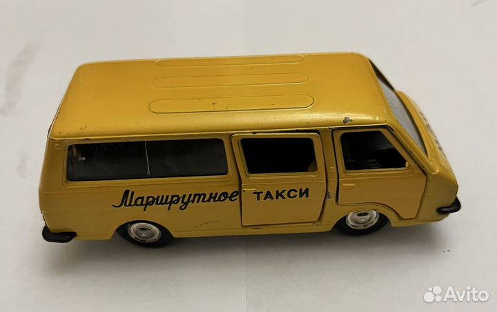Модель автомобиля раф 2203 маршрутное такси