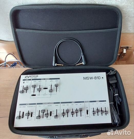 Michigan Synth Works 810-m