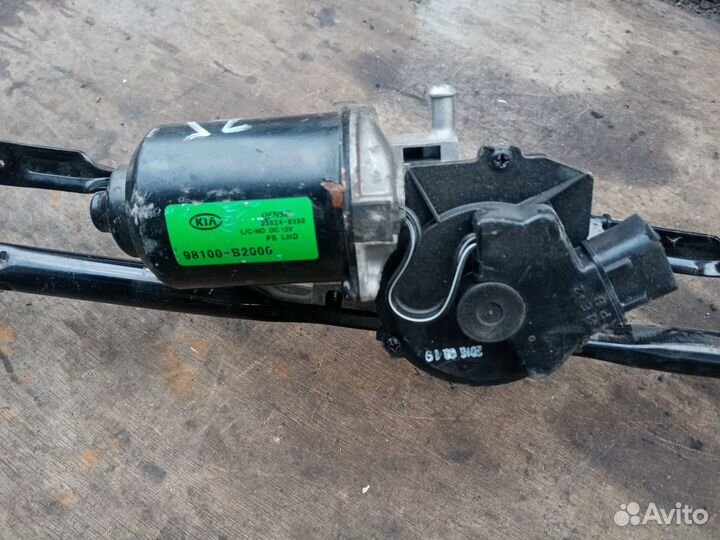 Трапеция дворников на Киа Соул 2016г