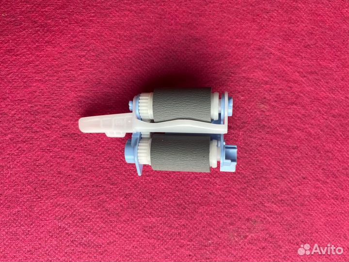 RM2-0062 Ролик подачи HP M553 / M577