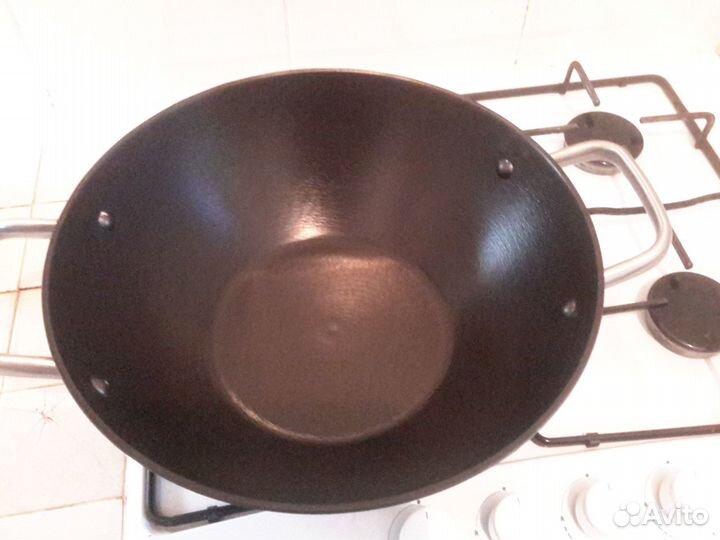 Вок- сковорода казан, чугун