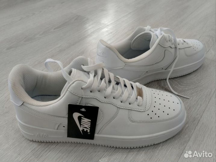 Кроссовки Nike Air Force