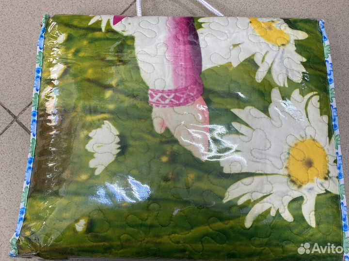 Белье постельное, плед детский