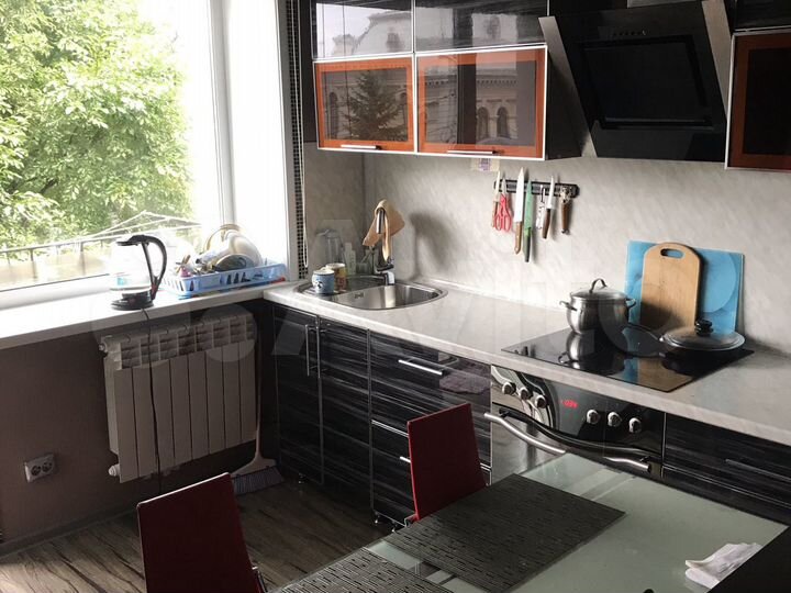 3-к. квартира, 55 м², 3/4 эт.