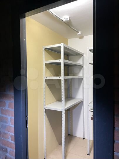 Машиноместо, 10 м²