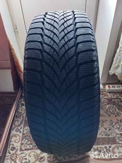 Goodyear UltraGrip Ice 2 235/55 R17 103T