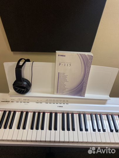Цифровое пианино yamaha p115 чехол наушники стойка