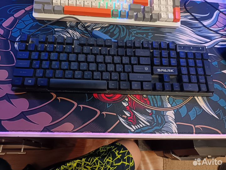 Игровая клавиатура с подсветкой