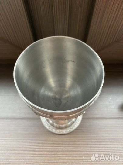 Оловянный кубок