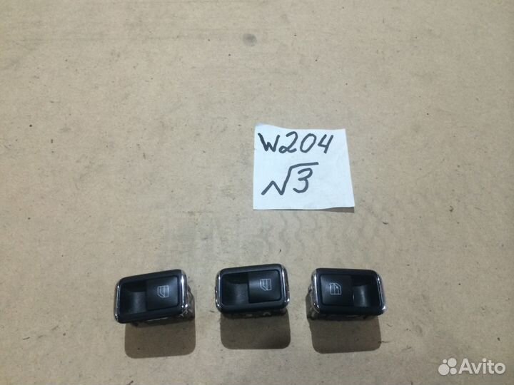 Кнопки стеклоподъемника Mercedes C-class W204