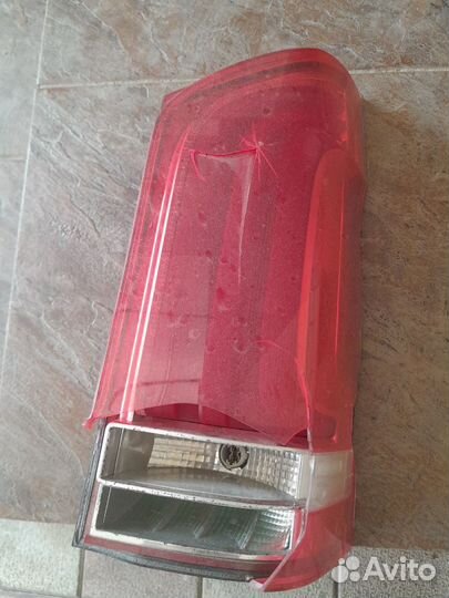 Фонарь задний