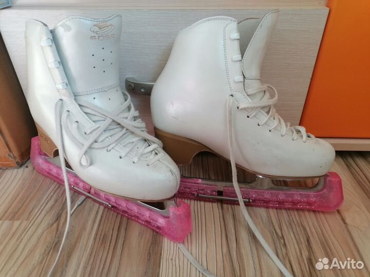 Фигурные коньки edea 250