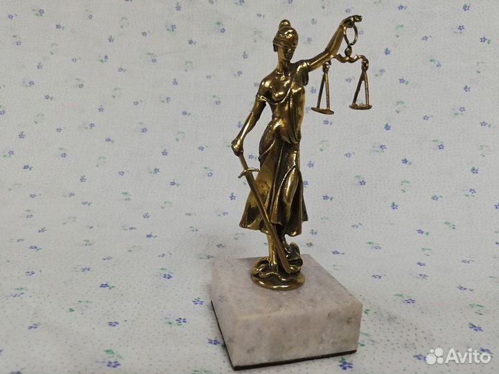 Фемида - Богиня правосудия Бронза Латунь