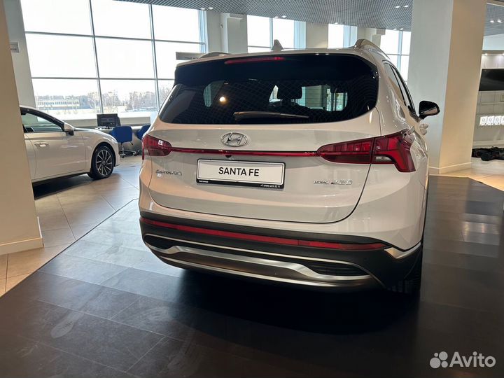 Hyundai Santa Fe 2.5 AT, 2024