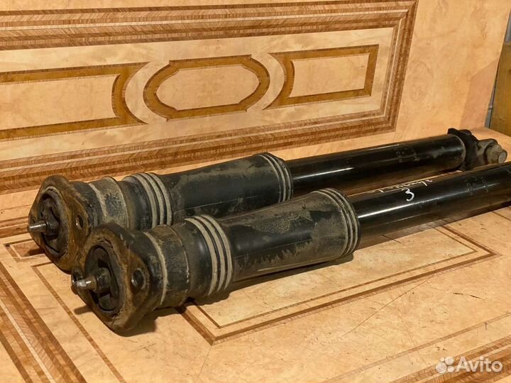 Задние амортизаторы Kia Sportage 3