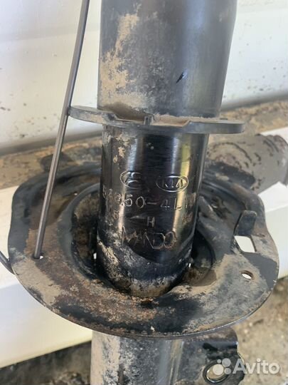 Hyundai solaris стойка передня оригинал бу