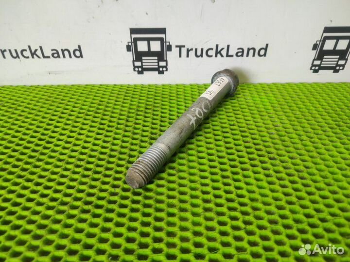 Болт крепления рессоры передний Volvo Fh 4