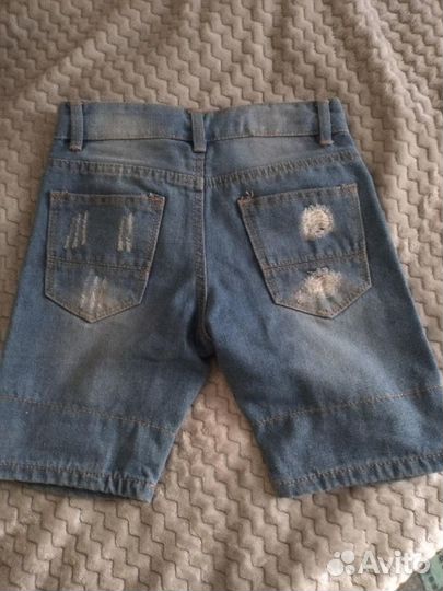 Джинсовые шорты для