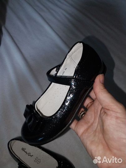 Туфли для девочки 26р