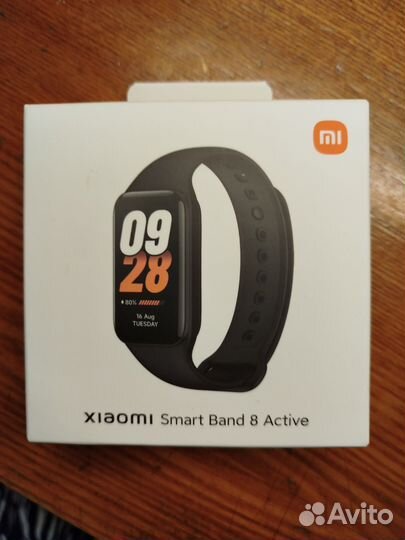 Фитнес браслет Xiaomi SMART band 8