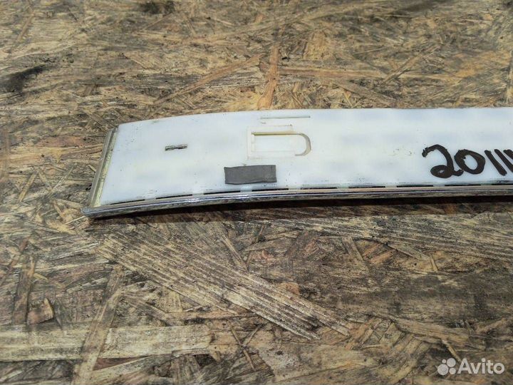 Накладка внутренняя на порог Mercedes-Benz