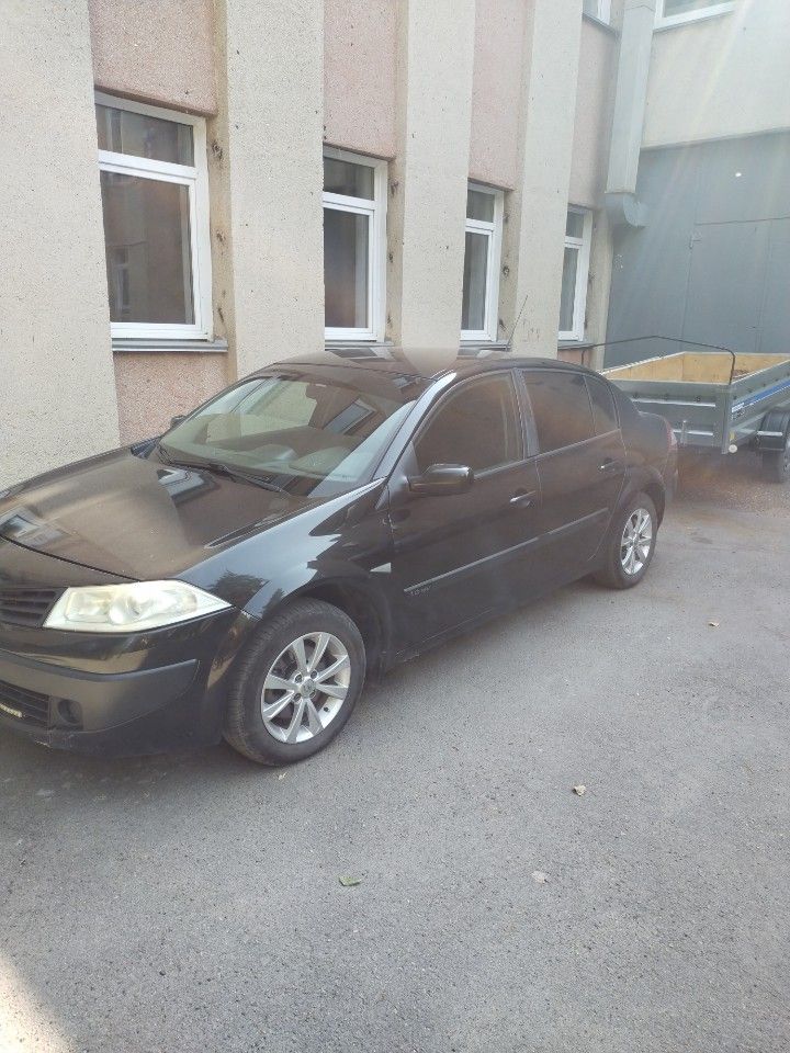 Renault Megane: фото владельца