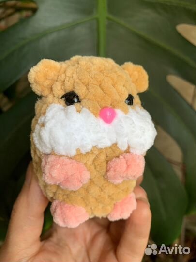 Игрушки вязаные брелочки