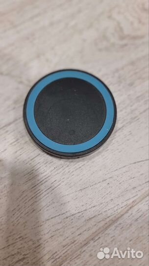 Беспроводная зарядка для телефона