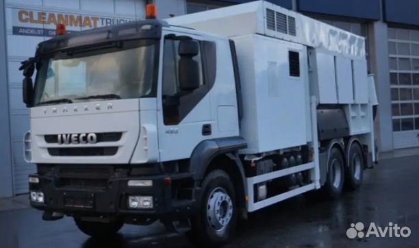 Pазбираем грузовик iveco Trakker с 2008