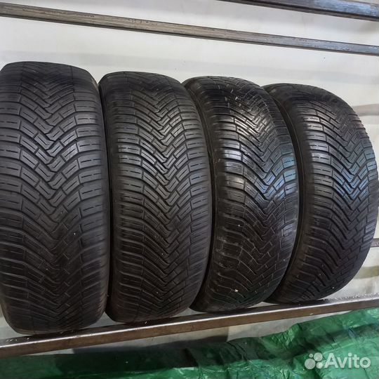 Continental AllSeasonContact 205/55 R16