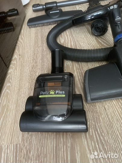 Пылесос Samsung SD9480 с аквафильтром