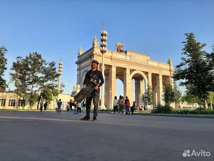 Инструктор по лонгборду и роликовым конькам