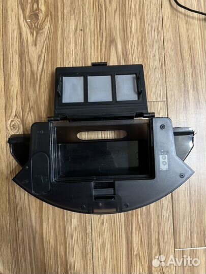 Робот-пылесос Polaris