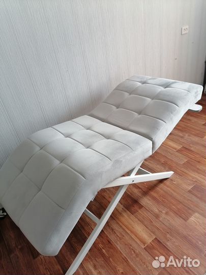 Анатомическая кушетка