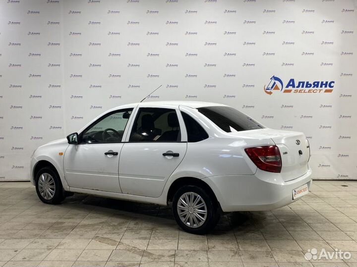 LADA Granta 1.6 МТ, 2015, 125 000 км