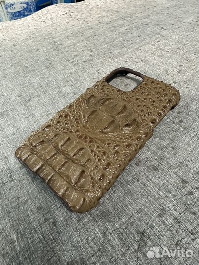 Чехол на iPhone 11 prо из крокадиловой кожи