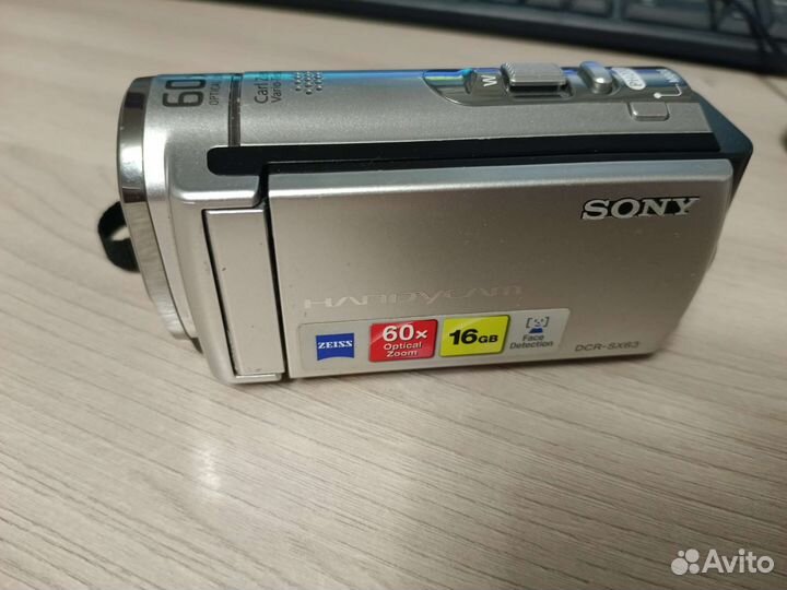 Видеокамера sony DCR -SX63