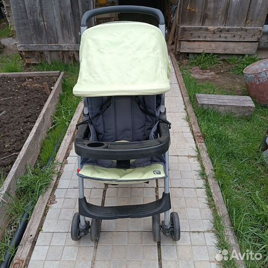 Прогулочная коляска