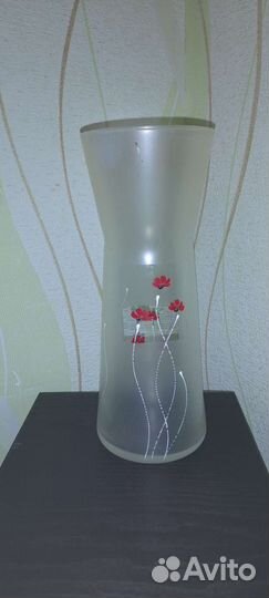 Ваза из матового стекла 25см