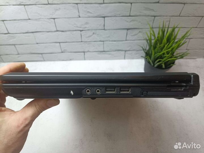 Ноутбук Asus