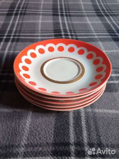 Посуда в горошек