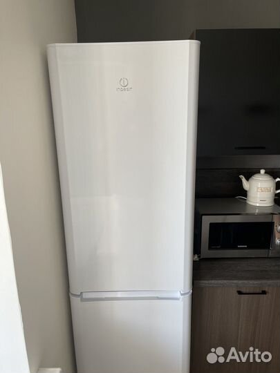 Холодильник