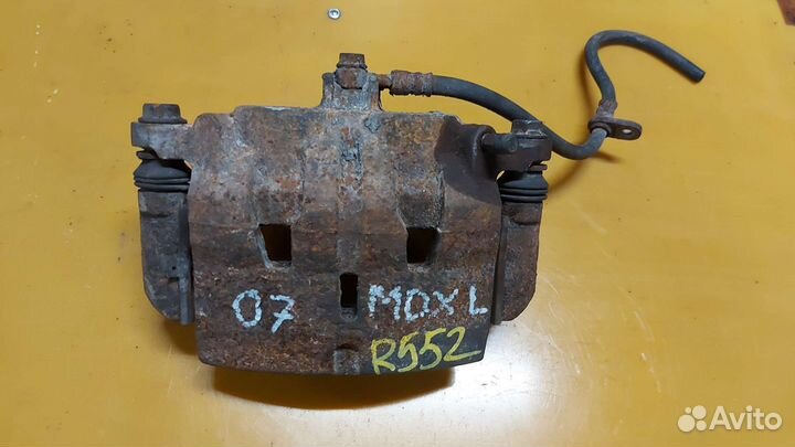 Суппорт передний левый Acura MDX YD2 2007-2012