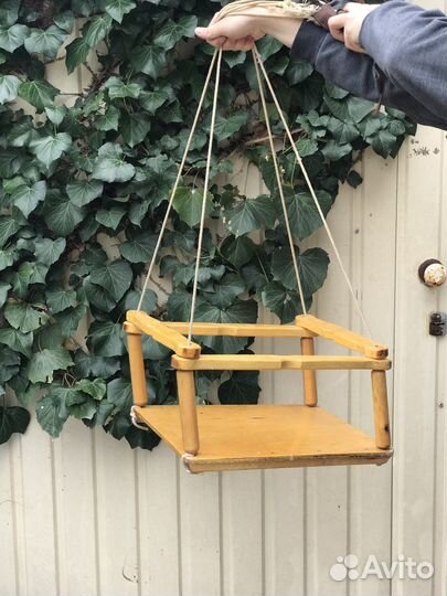 Детская деревянная качелька