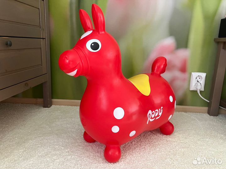 Конь-огонь Rody прыгун Италия