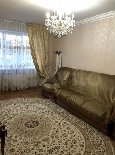 3-к. квартира, 80 м², 2/5 эт.